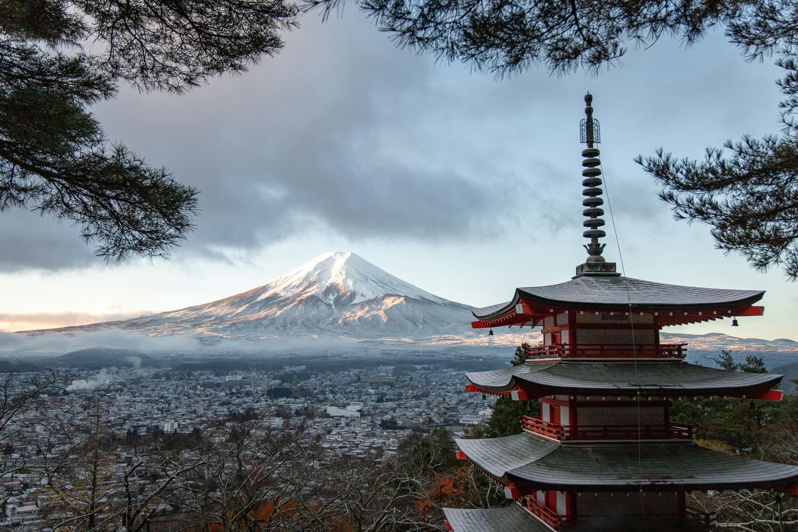 Travel inspirations and guides